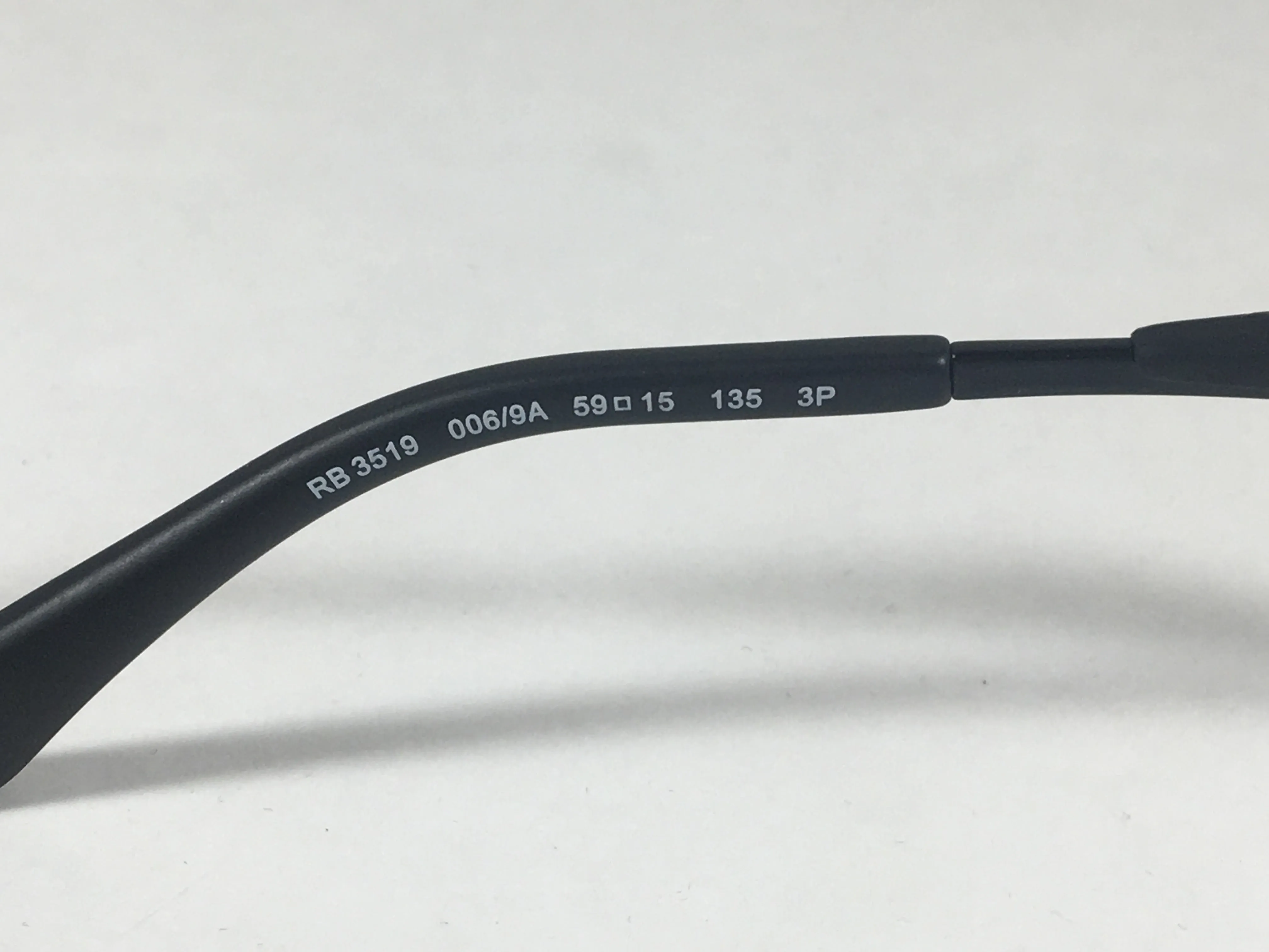 Ray-Ban Polarized Pilot Sunglasses RB3519 006/9A Aviator Matte Black Frame Green Lens